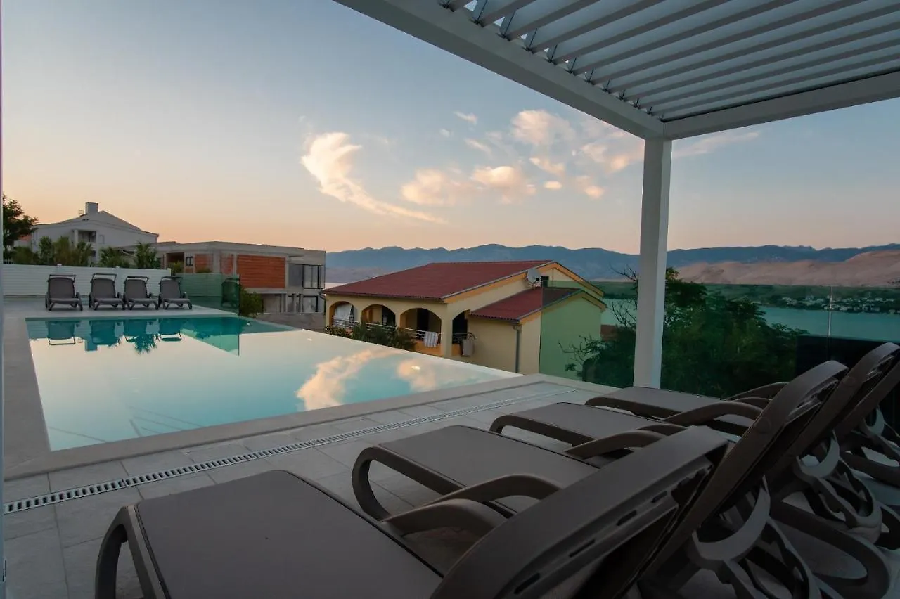 Apartvilla Pag Pag Town Lägenhet